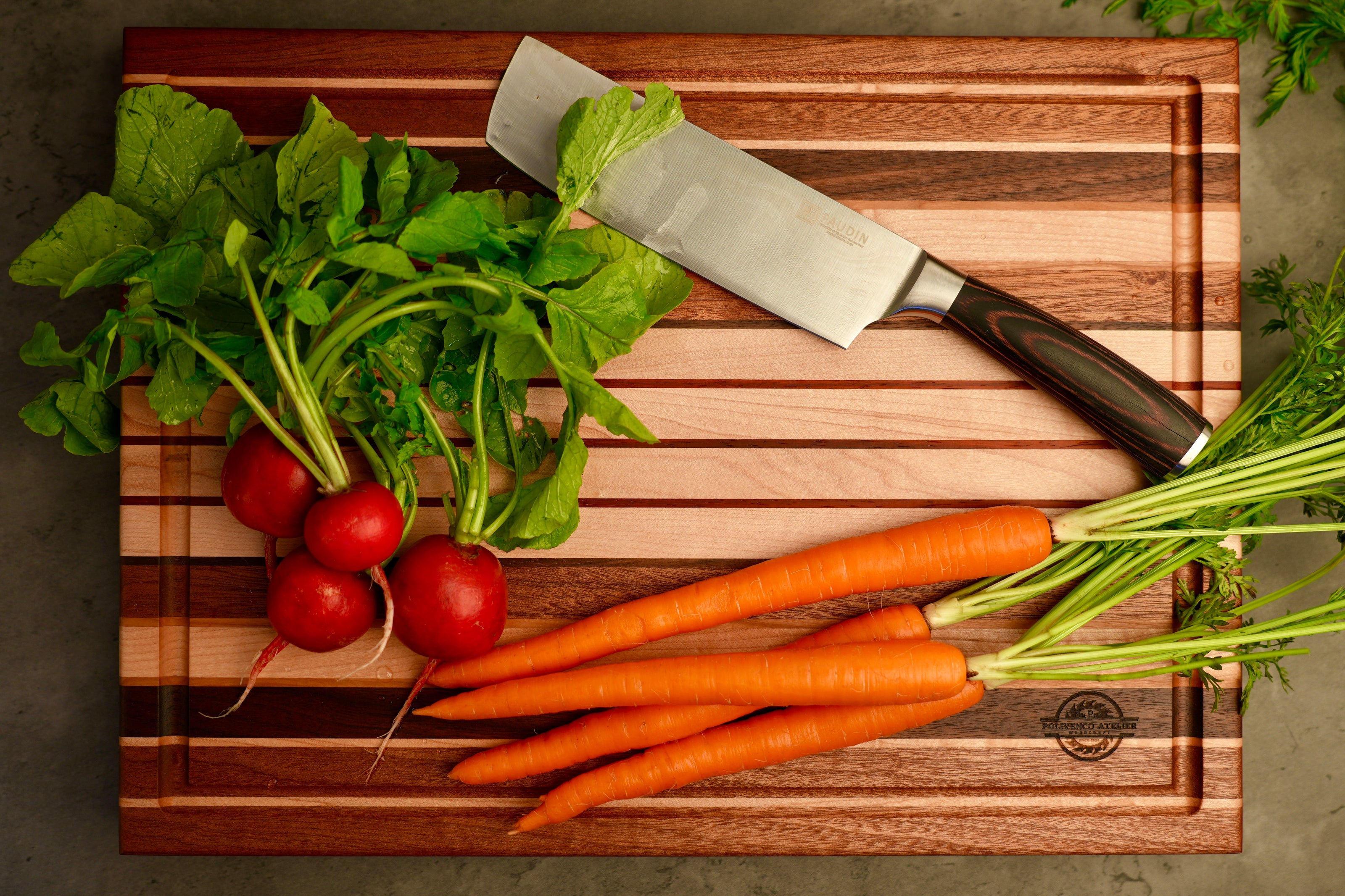 Rustic Harmony – Handmade Edge Grain Cutting Board